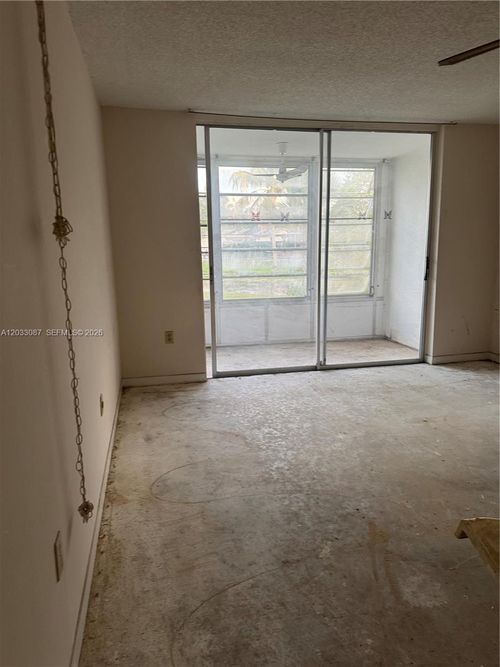 112-8325 Sunrise Lakes Blvd, Sunrise, FL, 33322-1518 | Card Image