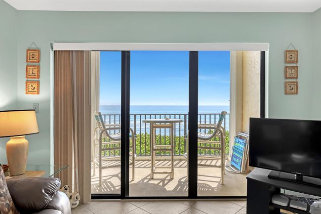 APT-319 - 7430 S Ocean Dr, Condo with 2 bedrooms, 2 bathrooms and null parking in Jensen Beach FL | Image 9