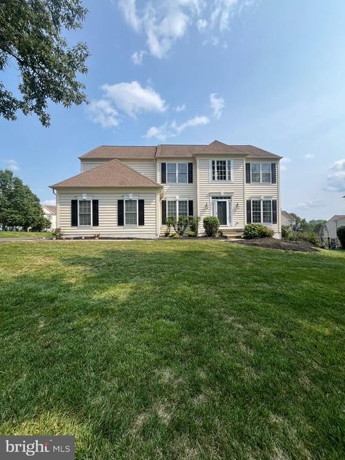 2825 Mountain Laurel Dr, FURLONG, PA, 18925-1543 | Card Image