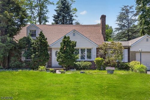 364 Acacia Rd, Scotch Plains, NJ, 07076-2002 | Card Image