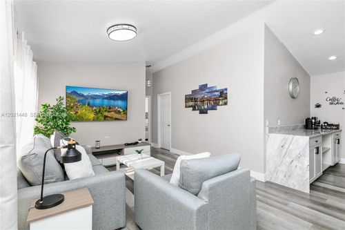 5608 Mandarin Ct, DAVENPORT, FL, 33896-5002 | Card Image