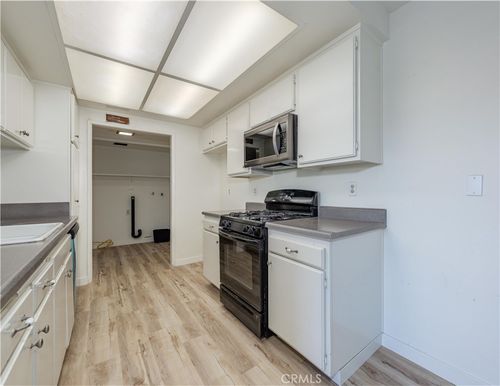 201-12635 Main St, Garden Grove, CA, 92840-5273 | Card Image