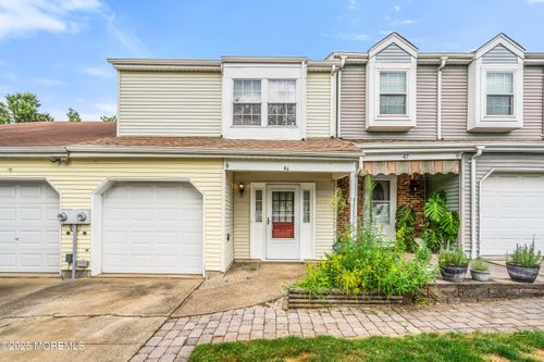 46 Bramble Ln, Matawan, NJ, 07747-3804 | Card Image