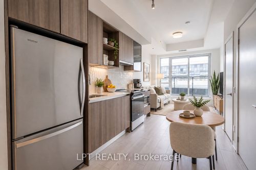 lph12-405 Dundas St W, Oakville, ON, L6M5P9 | Card Image
