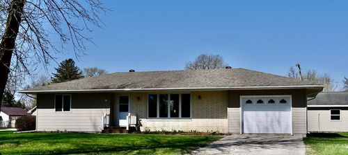 302 Elm St, Oklee, MN, 56742-4220 | Card Image