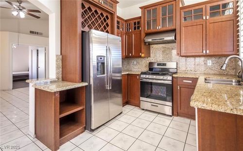 4466 New Dupell Way, Las Vegas, NV, 89147-8526 | Card Image