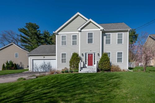 2 Jennifer Dr, Nashua, NH, 03062-1932 | Card Image