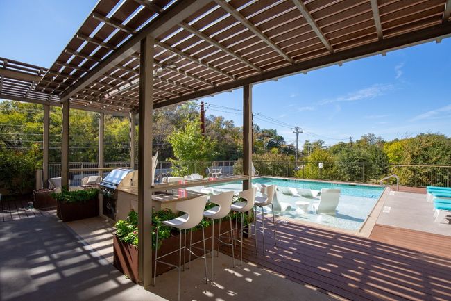 Patio at the community Pool | Image 29