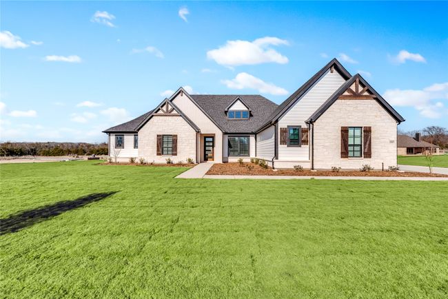 1065 Julian Dr, House other with 4 bedrooms, 3 bathrooms and null parking in Van Alstyne TX | Image 8