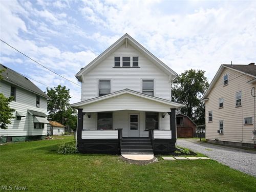 221 E 2nd St, Girard, OH, 44420-2712 | Card Image