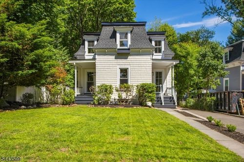 58 Ridgeway Ave, West Orange, NJ, 07052-3219 | Card Image