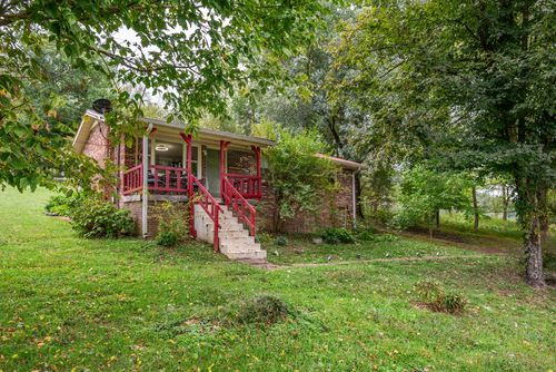 736 Club Springs Rd, Buffalo Valley, TN, 38548-3011 | Card Image