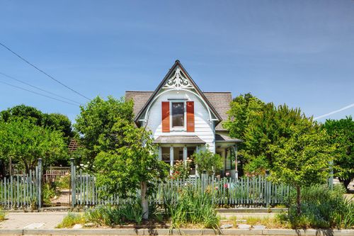 210 W 3rd St, Cloverdale, CA, 95425-3206 | Card Image