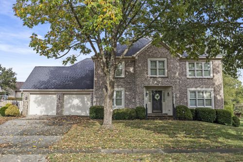 4508 Thornbridge Ln, Lexington, KY, 40515-6127 | Card Image