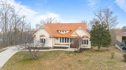 286 Bobcat Trl, Caryville, TN, 37714-4368 | Card Image