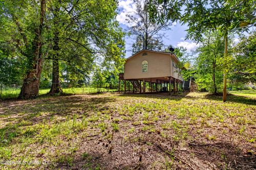 1713 Deer Ln, Lucedale, MS, 39452-4901 | Card Image