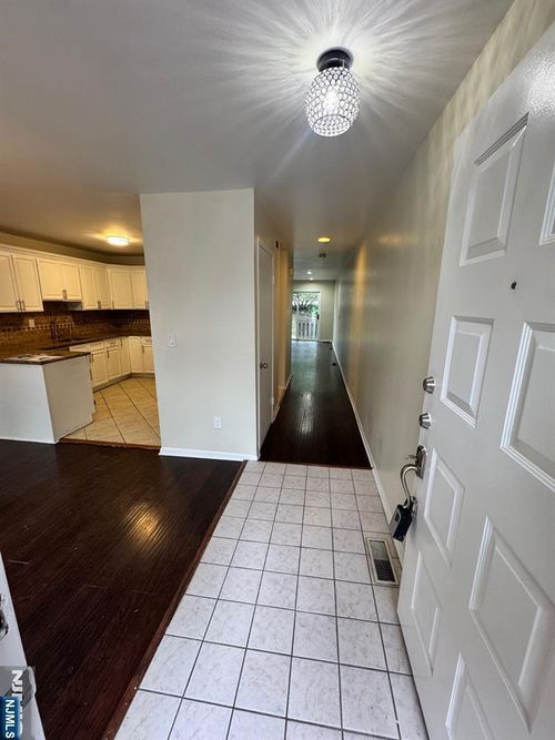 163 Marion Dr, West Orange, NJ, 07052-3314 | Card Image