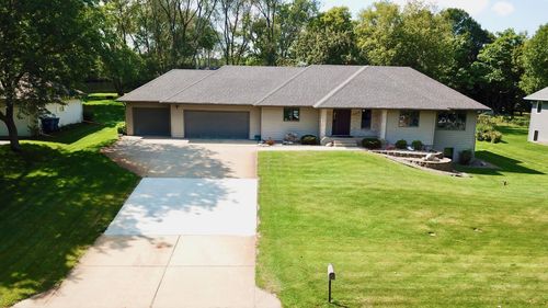 2613 Tranquility Dr, Saint Cloud, MN, 56301-9175 | Card Image