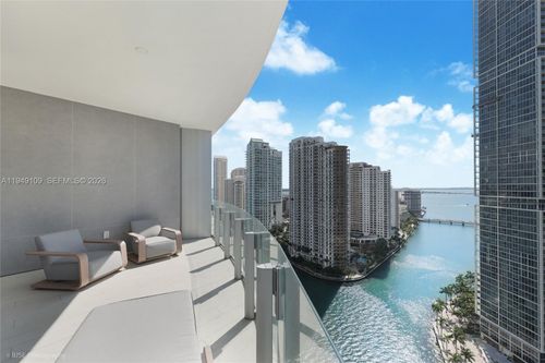 apt-2307w-300 Biscayne Boulevard Way, Miami, FL, 33131-2290 | Card Image