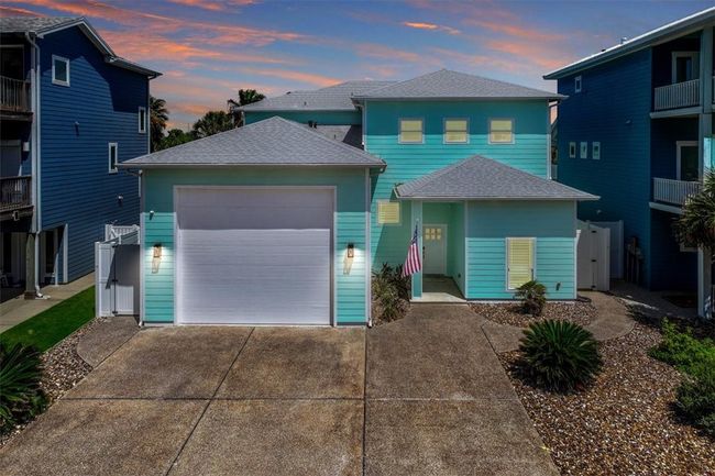827 Ocean Side, House other with 3 bedrooms, 4 bathrooms and 4 parking in Port Aransas TX | Image 40