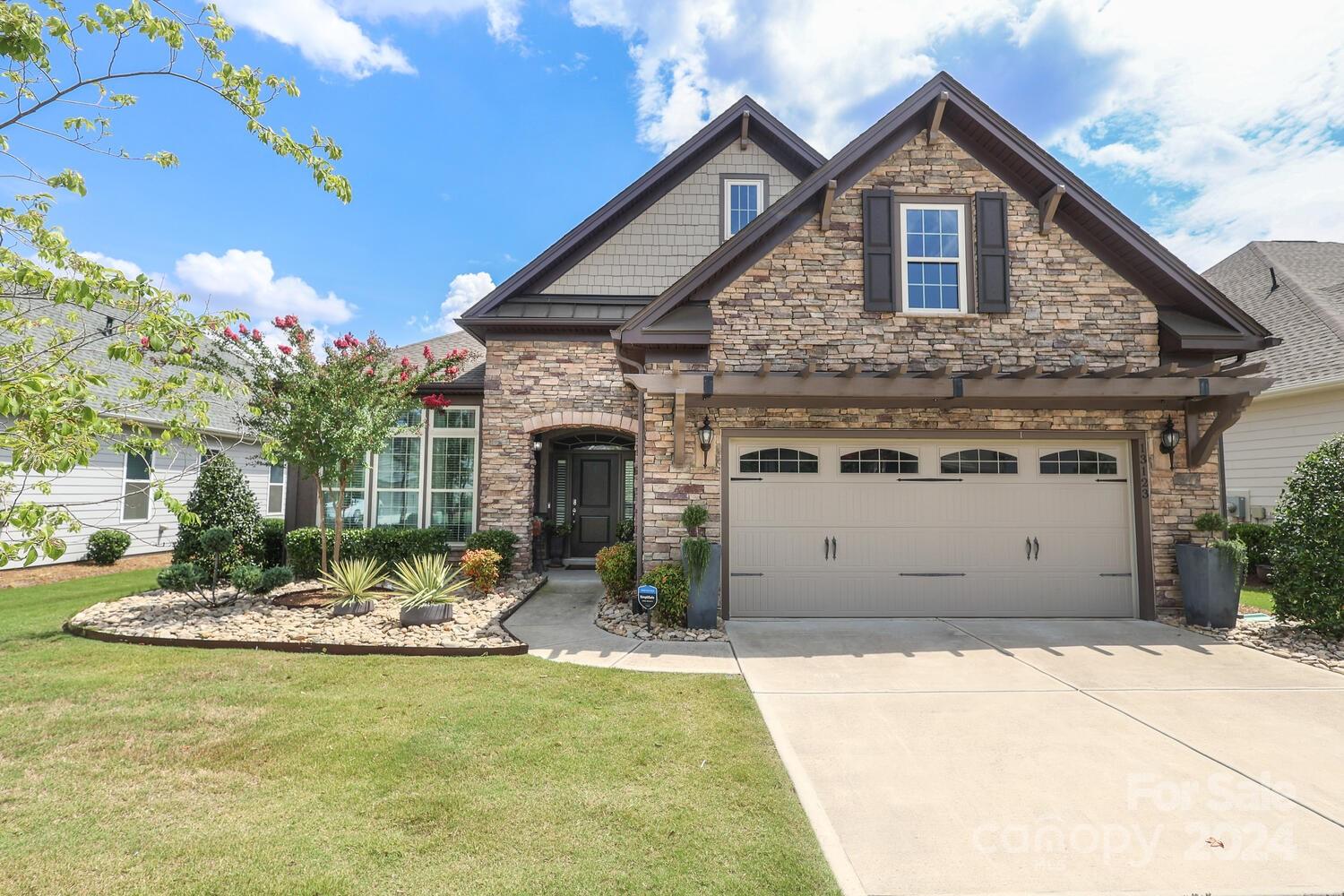Palisades Shoals Rd, Charlotte, NC 28278