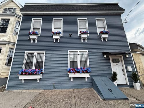 705 S 15th St, Newark, NJ, 07103-1459 | Card Image