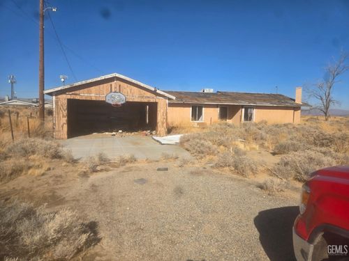 8955 Munsey Rd, Cantil, CA, 93519 | Card Image