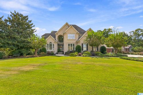 4209 Bellflower Cir, GARDENDALE, AL, 35071-3660 | Card Image