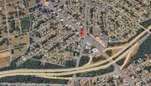 926 Nassau Rd, Uniondale, NY, 11553-3243 | Card Image