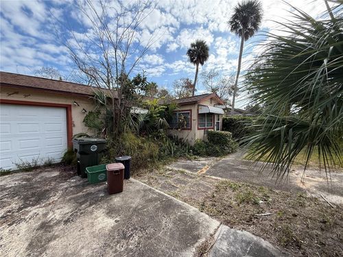 525 Pine St, Daytona Beach, FL, 32114-2631 | Card Image