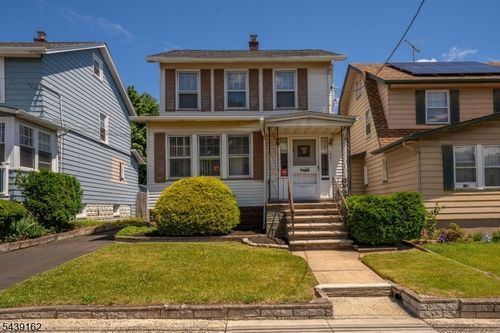 1941 Axton Ave, Union, NJ, 07083-6148 | Card Image