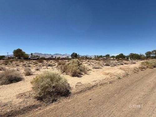 352-112-09 Strecker St, Ridgecrest, CA, 93555 | Card Image