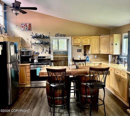 64599 Resurrection Creek Road, Hope, AK, 99605 | Card Image