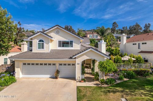 11642 Blossomwood Court, Moorpark, CA, 93021 | Card Image