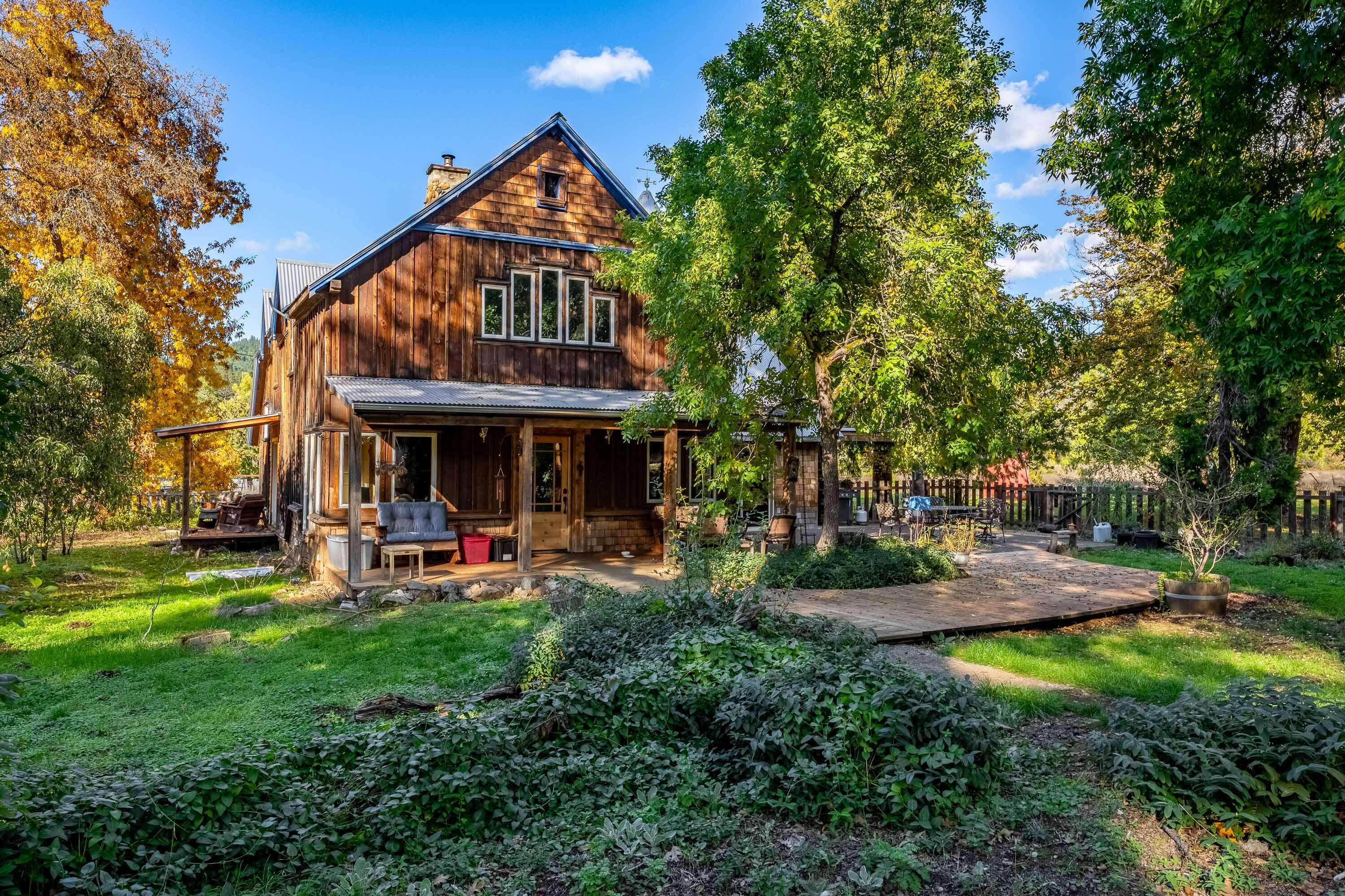 Residential in Selma 4