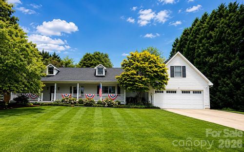 567 Canvasback Rd, Mooresville, NC, 28117-8134 | Card Image