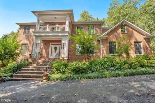 3905 Hummer Rd, ANNANDALE, VA, 22003-1509 | Card Image