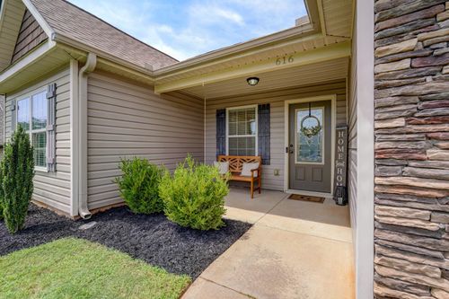 616 Renita Dr, BOILING SPRINGS, SC, 29316-9605 | Card Image