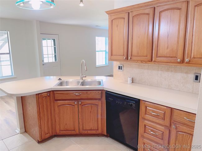 102 Northridge Dr, House other with 3 bedrooms, 2 bathrooms and null parking in Durant OK | Image 9