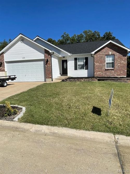 10328 Micah Ln, Hillsboro, MO, 63050-5812 | Card Image