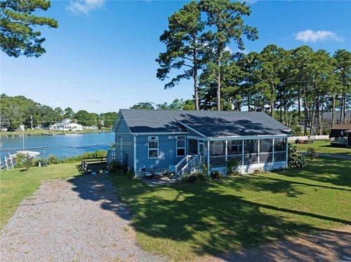 109 Bay Shore Ave, Reedville, VA, 22539 | Card Image
