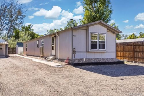 422 Willow Dr, Lochbuie, CO, 80603-5761 | Card Image