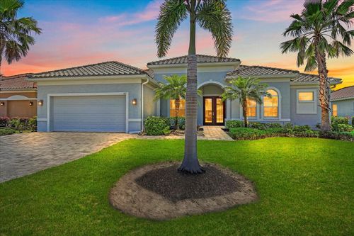 917 145th Street Cir Ne, Bradenton, FL, 34212-7401 | Card Image