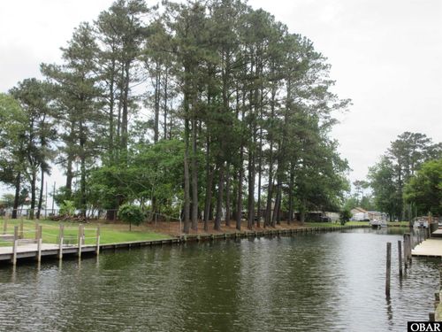 105 N Mallard Ct, Grandy, NC, 27939-9762 | Card Image