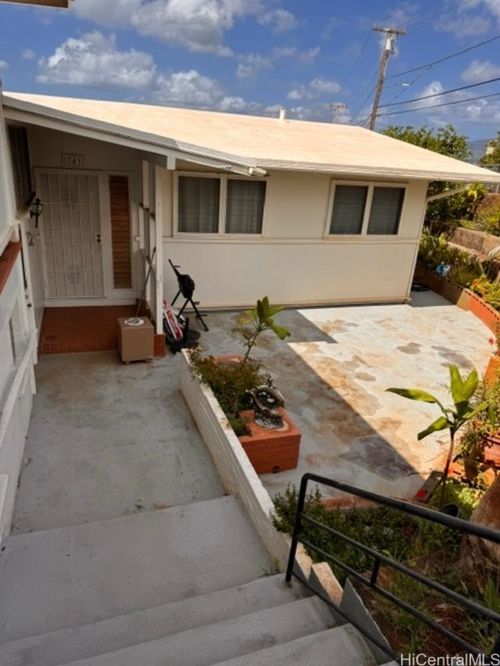 741 Hoomoe St, Pearl City, HI, 96782-2948 | Card Image