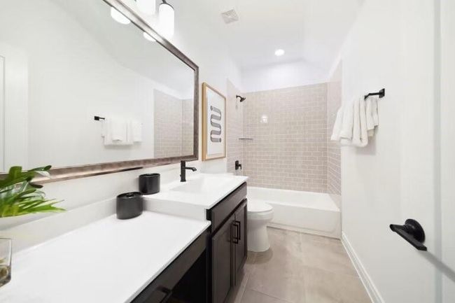 MODEL HOME images may NOT be consistent with the finished product. | Image 11