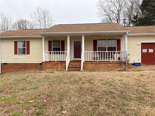 6769 Cedar Lake Dr, Gloucester, VA, 23061-4234 | Card Image