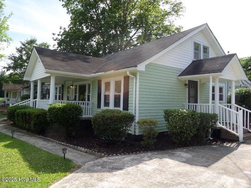 108 Swan Point Rd, Bayboro, NC, 28515-9480 | Card Image