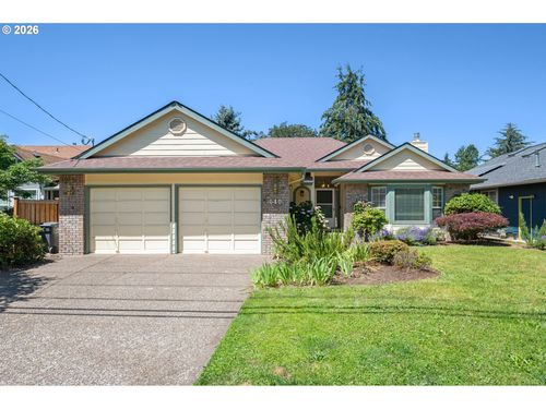 540 Sunshine Acres Dr, Eugene, OR, 97401-5707 | Card Image