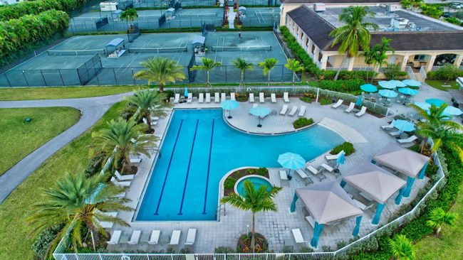 4379 Trevi Ct, Condo with 3 bedrooms, 3 bathrooms and null parking in Lake Worth FL | Image 33